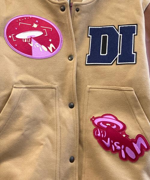division（ディビジョン）DIVISION (ディビジョン) ジャケット ベージュ サイズ:Sの古着・服飾アイテム