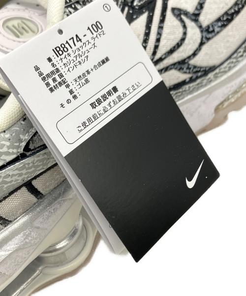 NIKE（ナイキ）NIKE (ナイキ) ローカットスニーカー シルバー サイズ:30 未使用品の古着・服飾アイテム