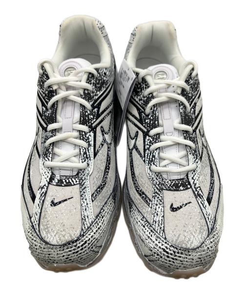 NIKE（ナイキ）NIKE (ナイキ) ローカットスニーカー シルバー サイズ:30 未使用品の古着・服飾アイテム