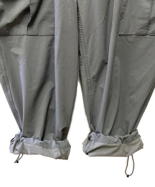 DAIWA PIER39（ダイワ ピア39）DAIWA PIER39 (ダイワ ピア39) カーゴパンツ グレー サイズ:JP Mの古着・服飾アイテム
