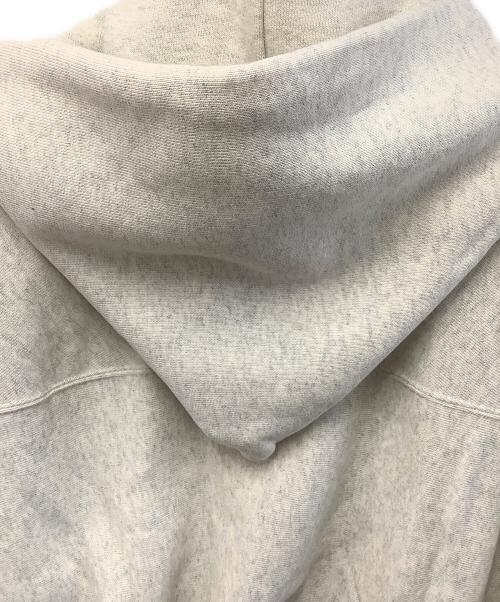 Champion REVERSE WEAVE（チャンピオン リバース ウィーブ）Champion REVERSE WEAVE (チャンピオン リバース ウィーブ) ジップパーカー ベージュ サイズ:M 未使用品の古着・服飾アイテム