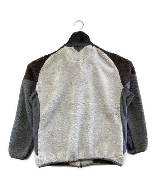 WHITE MOUNTAINEERING（ホワイトマウンテ二アニング）WHITE MOUNTAINEERING (ホワイトマウンテ二アニング) ボアフリースハイネックジップアップジャケット マルチカラー サイズ:2の古着・服飾アイテム