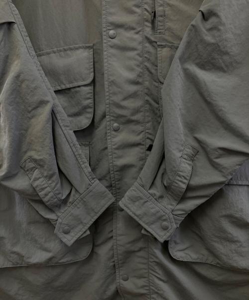 DAIWA PIER39（ダイワ ピア39）DAIWA PIER39 (ダイワ ピア39) TECH LONG TREKKING JACKET グレー サイズ:Mの古着・服飾アイテム