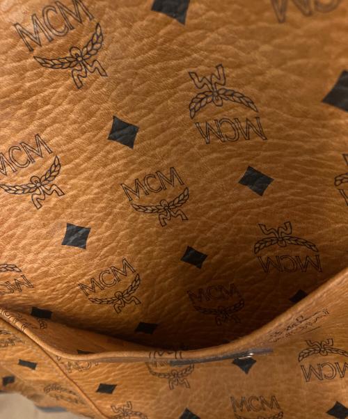 MCM（エムシーエム）MCM (エムシーエム) ショルダーバッグ ブラウンの古着・服飾アイテム
