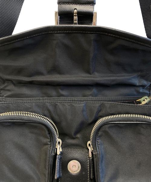 PRADA（プラダ）PRADA (プラダ) ナイロンショルダーバッグ ブラックの古着・服飾アイテム