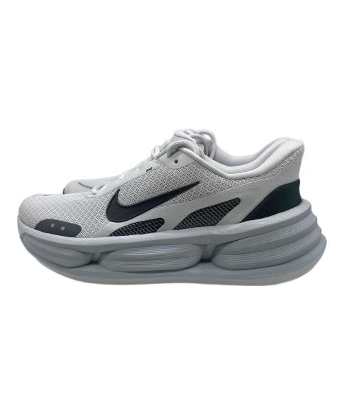 NIKE（ナイキ）NIKE (ナイキ) スニーカー グレー サイズ: 25 未使用品の古着・服飾アイテム