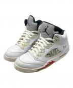 NIKE×SUPREMEナイキ×シュプリーム）の古着「Jordan 5 Retro "White"」｜ホワイト