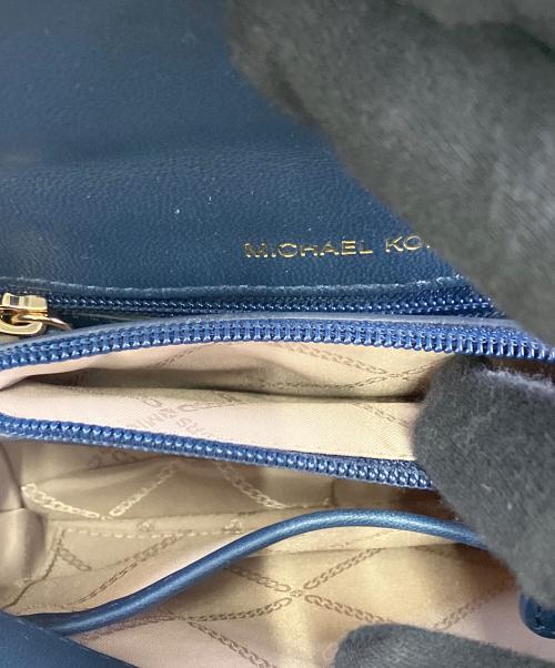 MICHAEL KORS（マイケルコース）MICHAEL KORS (マイケルコース) チェーンショルダーバッグ ブルーの古着・服飾アイテム
