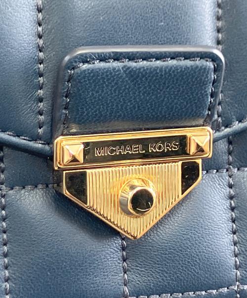 MICHAEL KORS（マイケルコース）MICHAEL KORS (マイケルコース) チェーンショルダーバッグ ブルーの古着・服飾アイテム