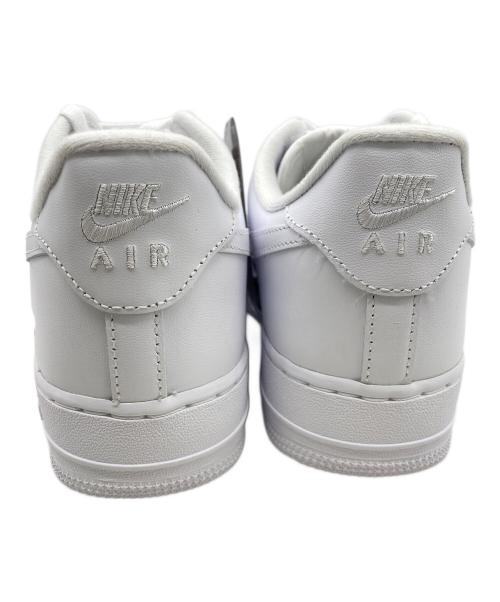 NIKE（ナイキ）NIKE (ナイキ) SUPREME (シュプリーム) スニーカー ホワイト サイズ:26.5 未使用品の古着・服飾アイテム