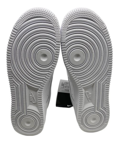 NIKE（ナイキ）NIKE (ナイキ) SUPREME (シュプリーム) スニーカー ホワイト サイズ:26.5 未使用品の古着・服飾アイテム