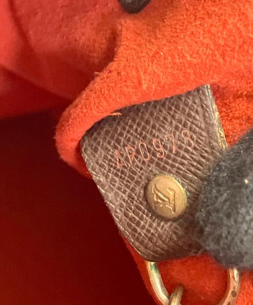 LOUIS VUITTON（ルイ ヴィトン）LOUIS VUITTON (ルイ ヴィトン) マレ ブラウンの古着・服飾アイテム