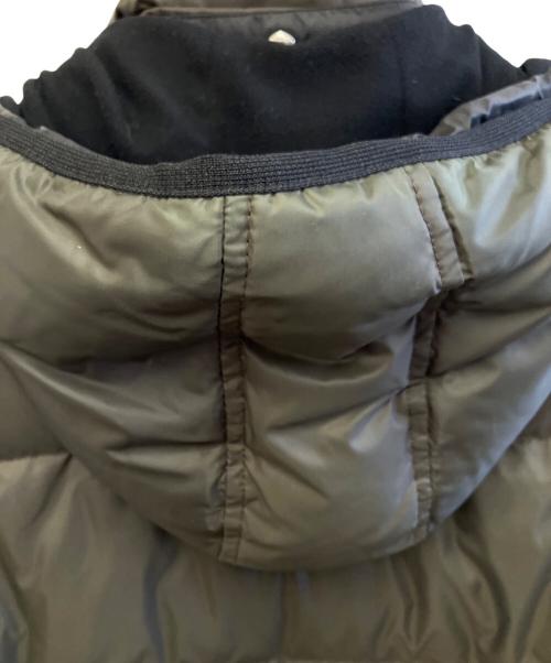 MONCLER（モンクレール）MONCLER (モンクレール) ダウンジャケット グリーン サイズ:1の古着・服飾アイテム