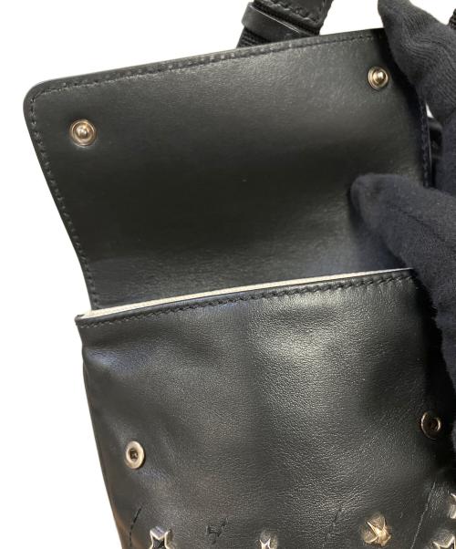JIMMY CHOO（ジミーチュウ）JIMMY CHOO (ジミーチュウ) ショルダーポーチ ブラックの古着・服飾アイテム