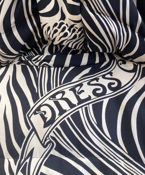 DRESS CAMP（ドレスキャンプ）DRESS CAMP (ドレスキャンプ) ダウンジャケット ベージュ×ブラック サイズ:46の古着・服飾アイテム