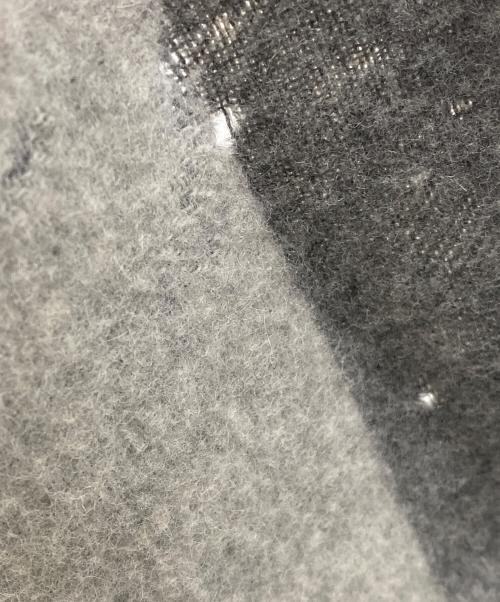 LOUIS VUITTON（ルイ ヴィトン）LOUIS VUITTON (ルイ ヴィトン) エシャルプ・カーディフ グレーの古着・服飾アイテム