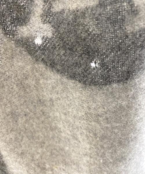 LOUIS VUITTON（ルイ ヴィトン）LOUIS VUITTON (ルイ ヴィトン) エシャルプ・カーディフ グレーの古着・服飾アイテム