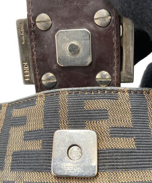 FENDI（フェンディ）FENDI (フェンディ) ワンショルダーバッグ ブラウンの古着・服飾アイテム