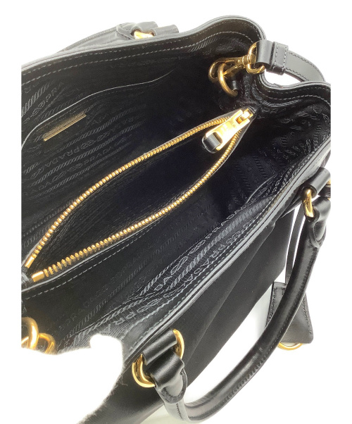 PRADA（プラダ）PRADA (プラダ) ハンドバッグ ブラック 1BA173 ナイロンの古着・服飾アイテム