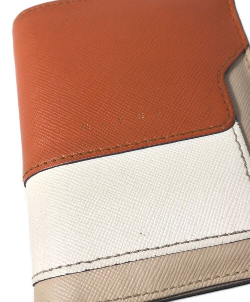 MARNI（マルニ）MARNI (マルニ) 2つ折り財布 ベージュ×ブラウンの古着・服飾アイテム