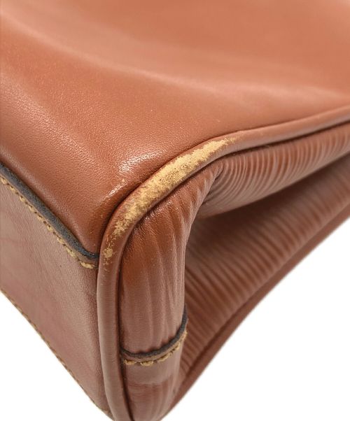 FENDI（フェンディ）FENDI (フェンディ) ハンドバッグ ブラウンの古着・服飾アイテム