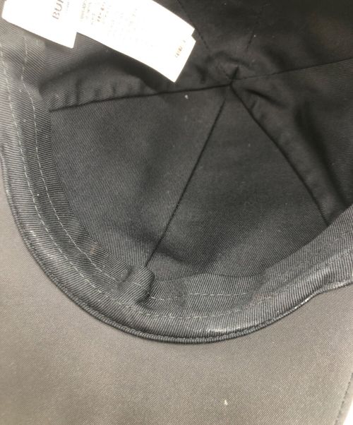 BURBERRY LONDON（バーバリーロンドン）BURBERRY LONDON (バーバリー ロンドン) ホースフェリープリントキャップ ブラック×ホワイトの古着・服飾アイテム