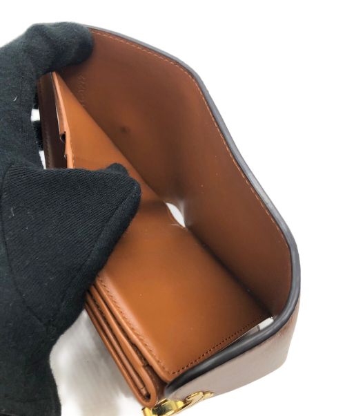 CELINE（セリーヌ）CELINE (セリーヌ) スモールフラップウォレット トリオンフ ブラウンの古着・服飾アイテム