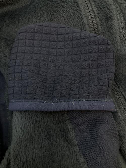 Patagonia（パタゴニア）Patagonia (パタゴニア) R2フリースジャケット グレー サイズ:SIZE Sの古着・服飾アイテム