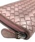 中古・古着 BOTTEGA VENETA (ボッテガベネタ) ラウンドファスナーウォレット イントレチャート ピンク：4000円