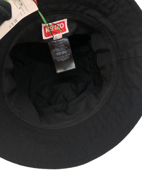 KENZO（ケンゾー）KENZO (ケンゾー) LOGO CREST 4 BUCKET HAT 未使用品の古着・服飾アイテム
