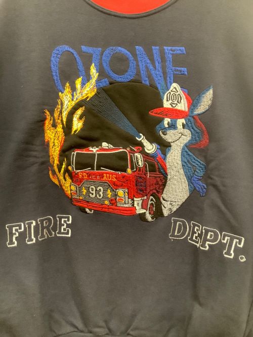 ICEBERG（アイスバーグ）ICEBERG (アイスバーグ) ヴィンテージスウェット ネイビー サイズ:SIZE Lの古着・服飾アイテム