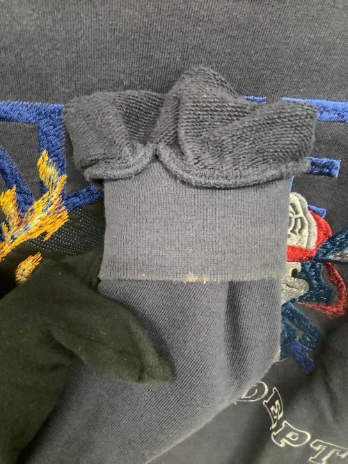 ICEBERG（アイスバーグ）ICEBERG (アイスバーグ) ヴィンテージスウェット ネイビー サイズ:SIZE Lの古着・服飾アイテム
