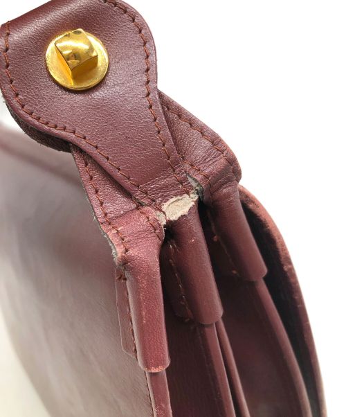 Cartier（カルティエ）Cartier (カルティエ) フラップショルダーバッグ ボルドーの古着・服飾アイテム