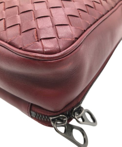BOTTEGA VENETA（ボッテガベネタ）BOTTEGA VENETA (ボッテガベネタ) ショルダーバッグ ボルドーの古着・服飾アイテム