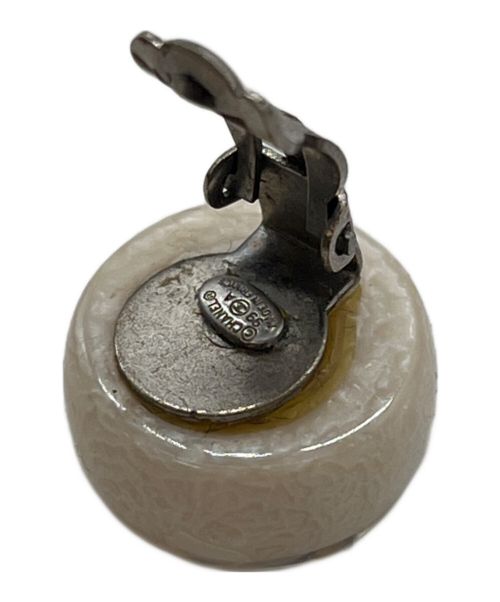 CHANEL（シャネル）CHANEL (シャネル) ココマークホログラムイヤリング ホワイトの古着・服飾アイテム