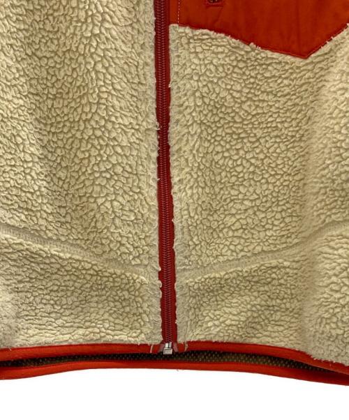 Patagonia（パタゴニア）Patagonia (パタゴニア) クラシックレトロXジャケット ベージュ×レッド サイズ:Sの古着・服飾アイテム