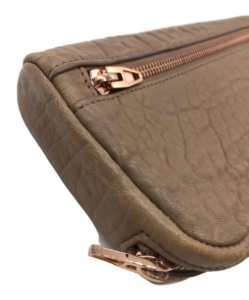 ALEXANDER WANG（アレキサンダー・ワン）ALEXANDER WANG (アレキサンダーワン) Fumo Continental Leather Wallet ベージュの古着・服飾アイテム
