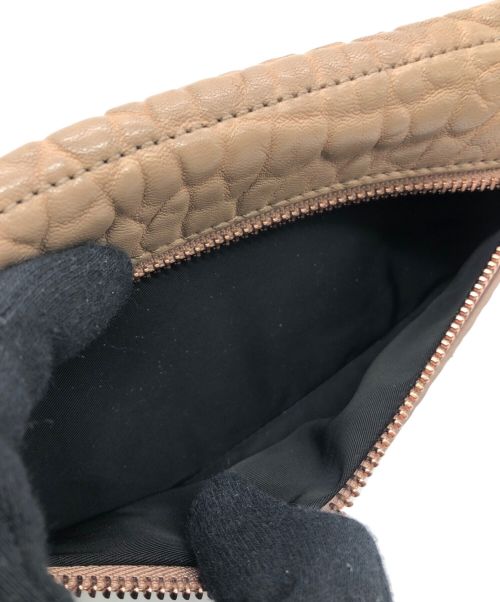 ALEXANDER WANG（アレキサンダー・ワン）ALEXANDER WANG (アレキサンダーワン) Fumo Continental Leather Wallet ベージュの古着・服飾アイテム