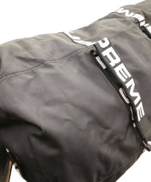 SUPREME（シュプリーム）Supreme (シュプリーム) Duffle Bag ブラック×ホワイトの古着・服飾アイテム