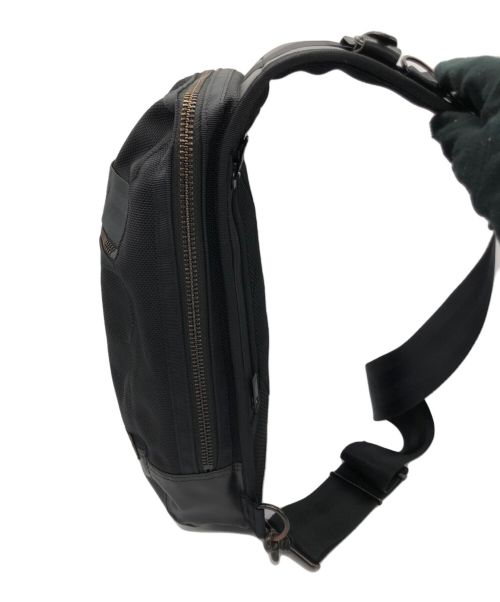 PORTER（ポーター）PORTER (ポーター) HEAT SLING SHOULDER BAG ブラックの古着・服飾アイテム