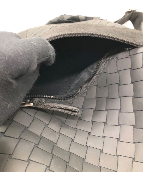 BOTTEGA VENETA（ボッテガベネタ）BOTTEGA VENETA (ボッテガベネタ) ニューラバーイントレッチオ　バックパック ブラックの古着・服飾アイテム