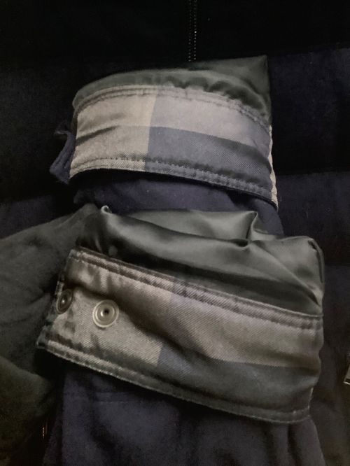 BLACK LABEL CRESTBRIDGE（ブラックレーベル クレストブリッジ）BLACK LABEL CRESTBRIDGE (ブラックレーベル クレストブリッジ) ダウンジャケット ネイビー サイズ:SIZE Lの古着・服飾アイテム