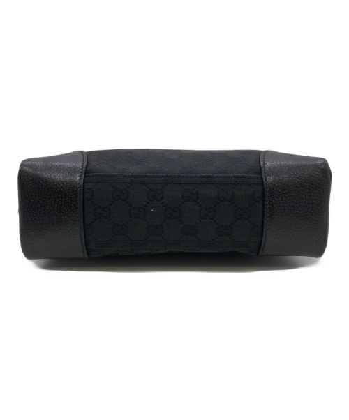 GUCCI（グッチ）GUCCI (グッチ) キャンバスショルダーバッグ ブラックの古着・服飾アイテム