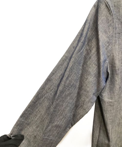 45R（フォーティファイブ・アール）45R (フォーティーファイブアール) バックボタン七分袖シャンブレーブラウス インディゴ サイズ:SIZE 2の古着・服飾アイテム