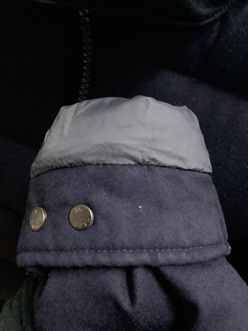 MONCLER（モンクレール）MONCLER (モンクレール) ダウンジャケット ネイビー サイズ:SIZE 2の古着・服飾アイテム