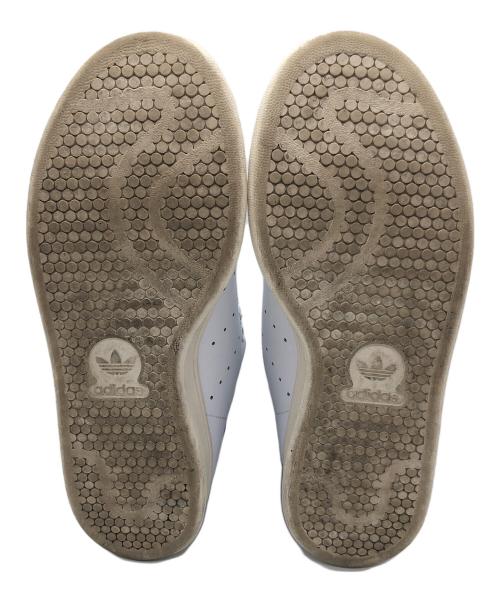 adidas（アディダス）adidas (アディダス) STANSMITH ホワイト×スカイブルー サイズ:24.5cmの古着・服飾アイテム