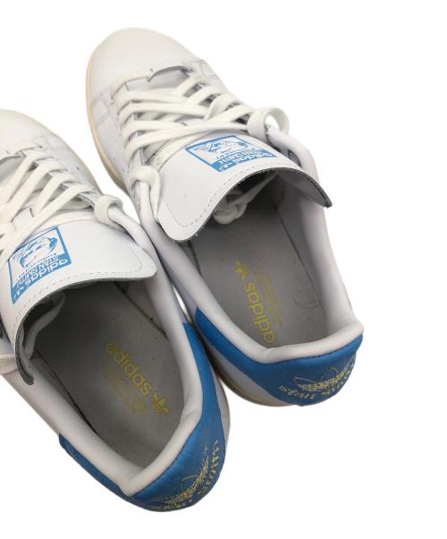 adidas（アディダス）adidas (アディダス) STANSMITH ホワイト×スカイブルー サイズ:24.5cmの古着・服飾アイテム