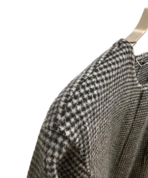 CELFORD（セルフォード）CELFORD (セルフォード) ストール付きリバードレスコート ブラック×ホワイト サイズ:SIZE 36の古着・服飾アイテム