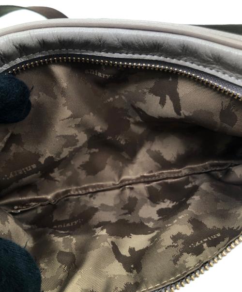 aniary（アニアリ）aniary (アニアリ) ショルダーバッグ ベージュの古着・服飾アイテム