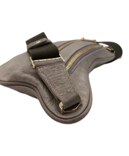 aniary（アニアリ）aniary (アニアリ) ショルダーバッグ ベージュの古着・服飾アイテム